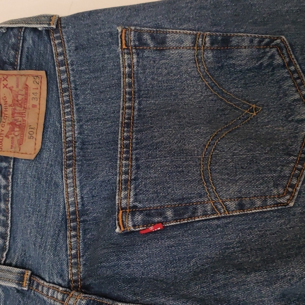 501® ORIGINAL FIT MEN'S JEANS - Picture 8 of 9